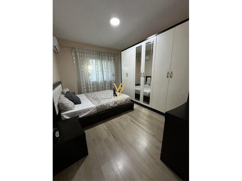 JEPET APARTAMENT 2+1+2+BLK ME QIRA TE LIQENI I THATE 70.000 LEKE 3