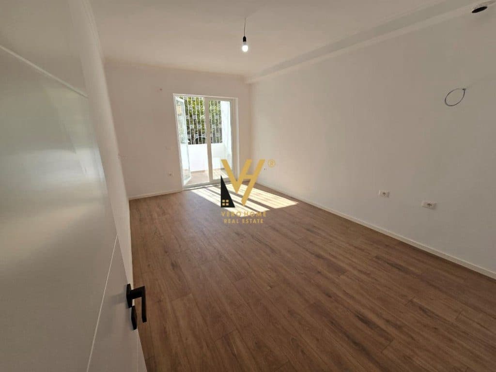 SHITET APARTAMENT 1+1+BLK NE DON BOSKO 125.000 EURO 3