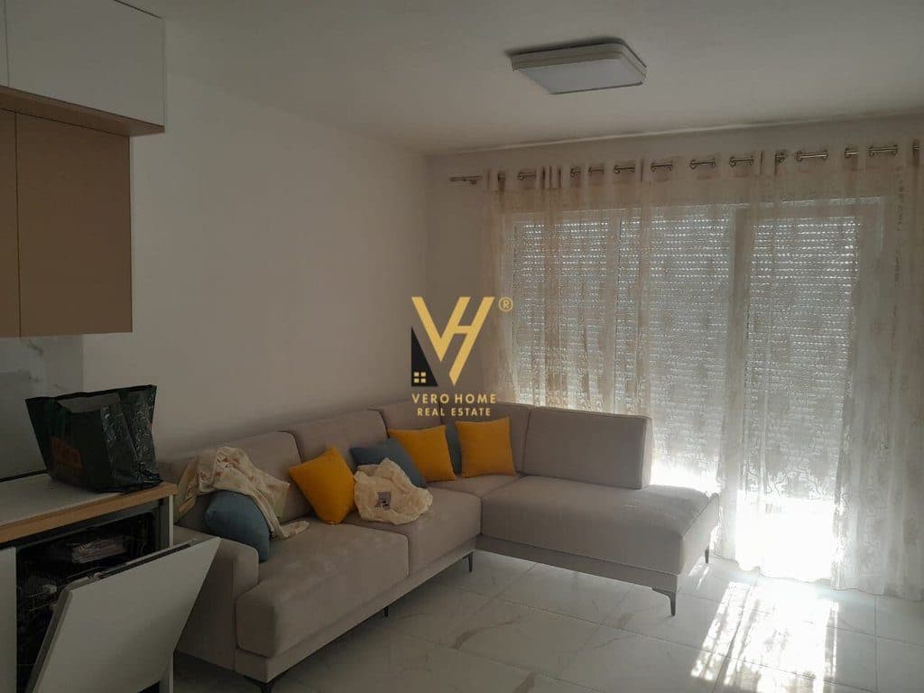 JEPET APARTAMENT 2+1 ME QIRA, TEK UNIVERS CITY, 500 EURO
