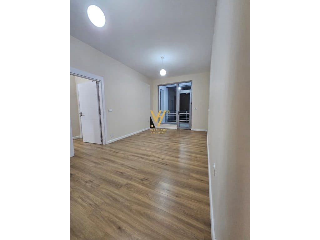 SHITET APARTAMENT 1+1 TE GLOBE, RRUGA E KAVAJES 161.000 EURO