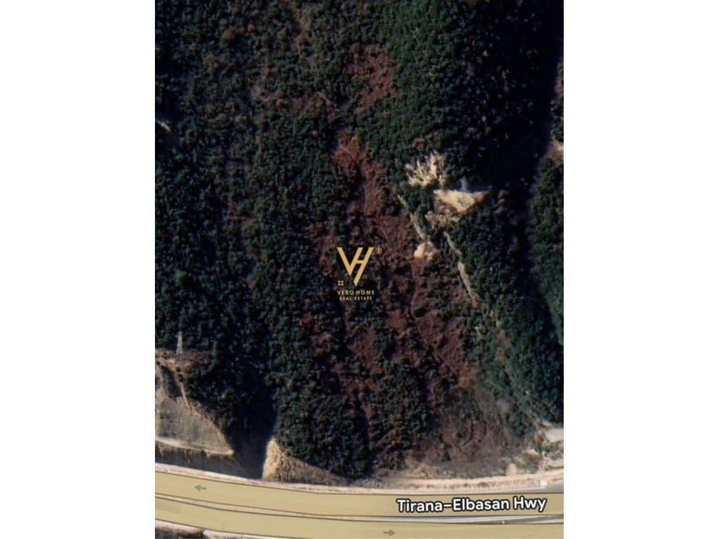 Shitet Toke ne Ibe te Siperme 5.000 m2