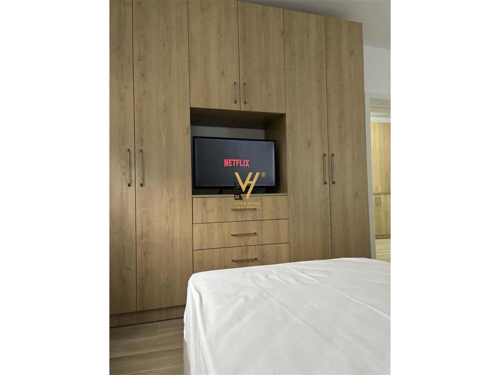 JEPET APARTAMENT 1+1 ME QERA TE ISH TREGU ELEKTRIK 45.000 LEKE 4