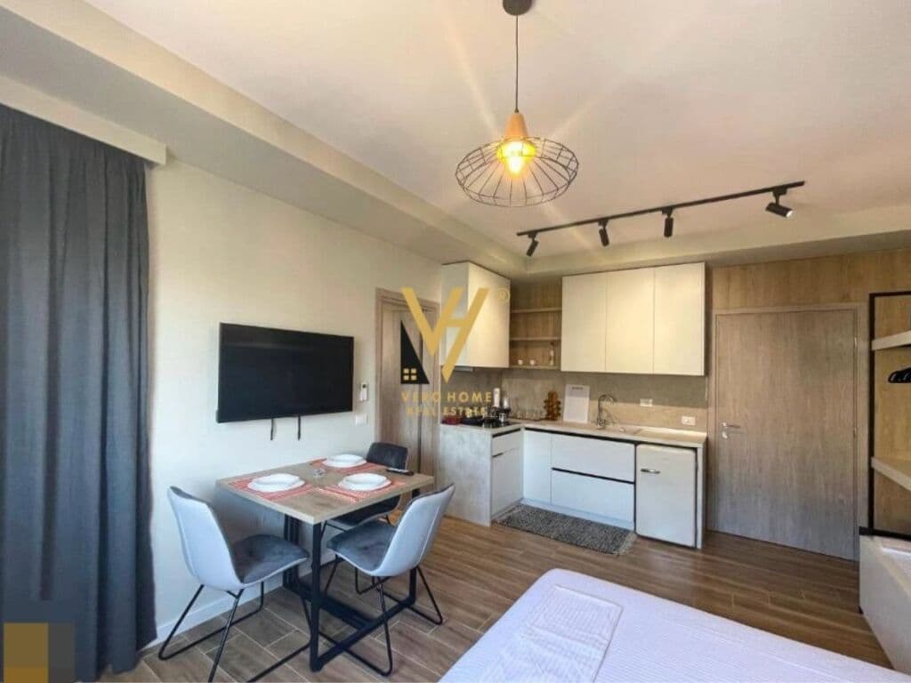 Shitet Apartament 2+1+2 ne Sarande 106 m2 2