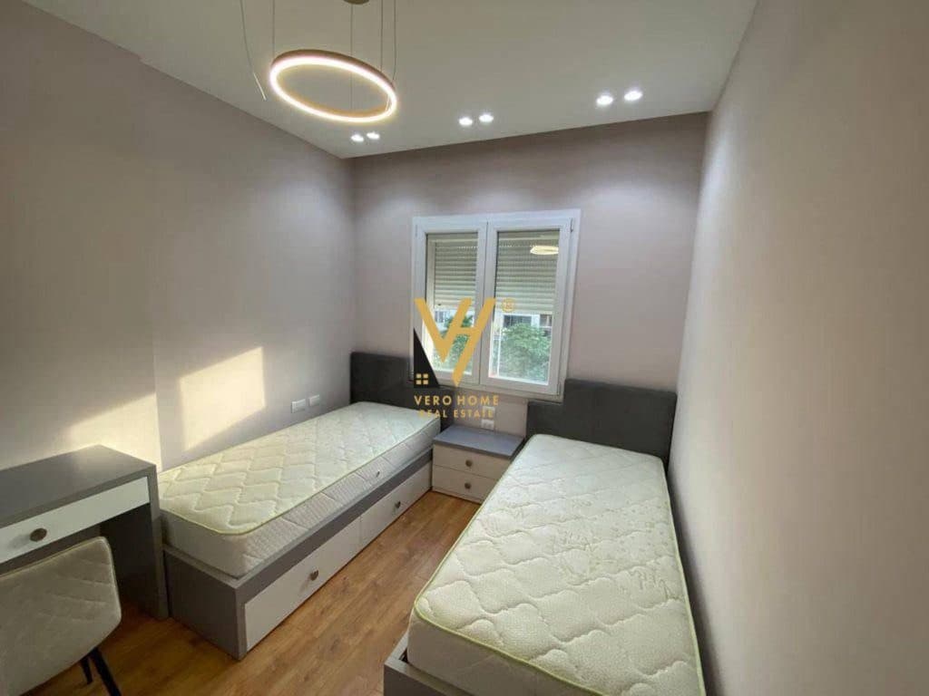 JEPET APARTAMENT 2+1+BLK ME QIRA TE MYSLYM SHYRI 68.000 LEKE 4