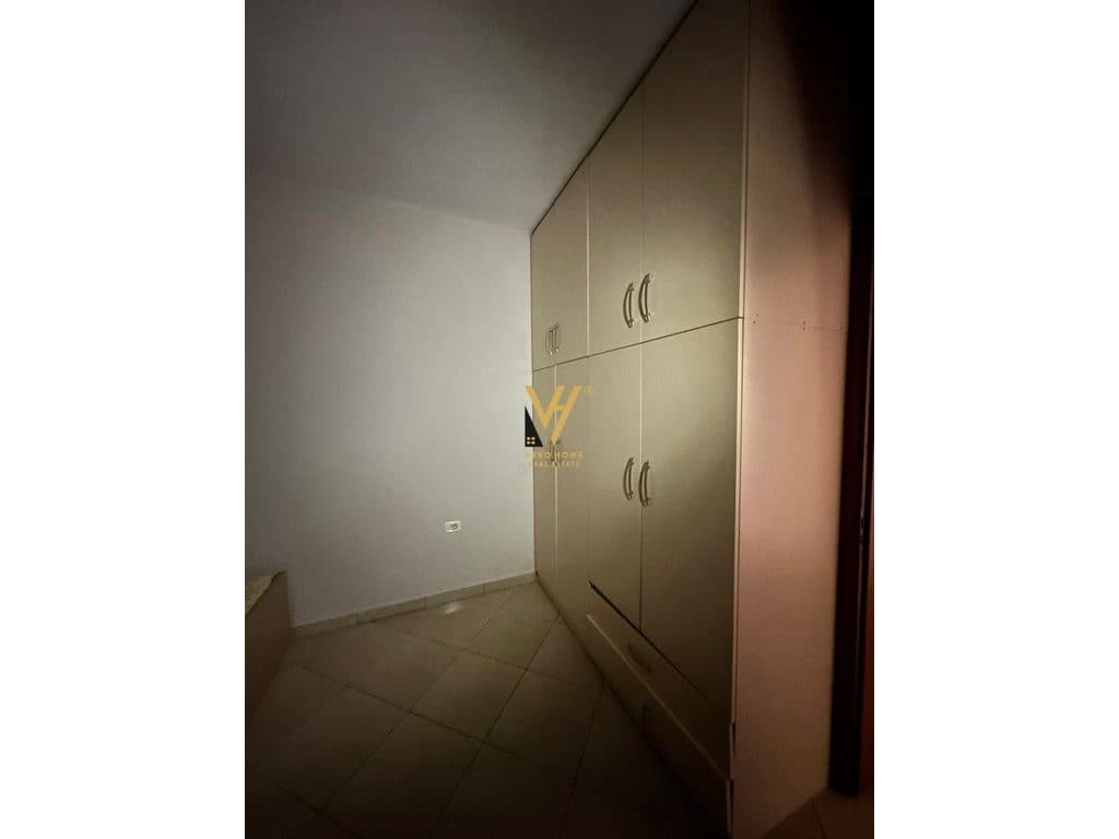 JEPET APARTAMENT 2+1+BLK ME QIRA NE ASTIR 550 EURO 3