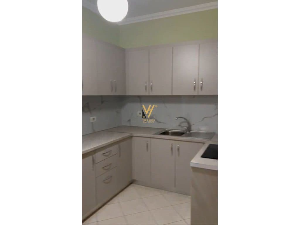 JEPET APARTAMENT 1+1+BLK ME QERA NE SELITE 500 EURO 2