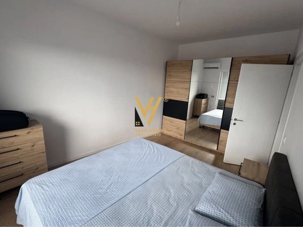 JEPET APARTAMENT 2+1+BLK ME QIRA TE BULEVARDI I RI 700 EURO 4