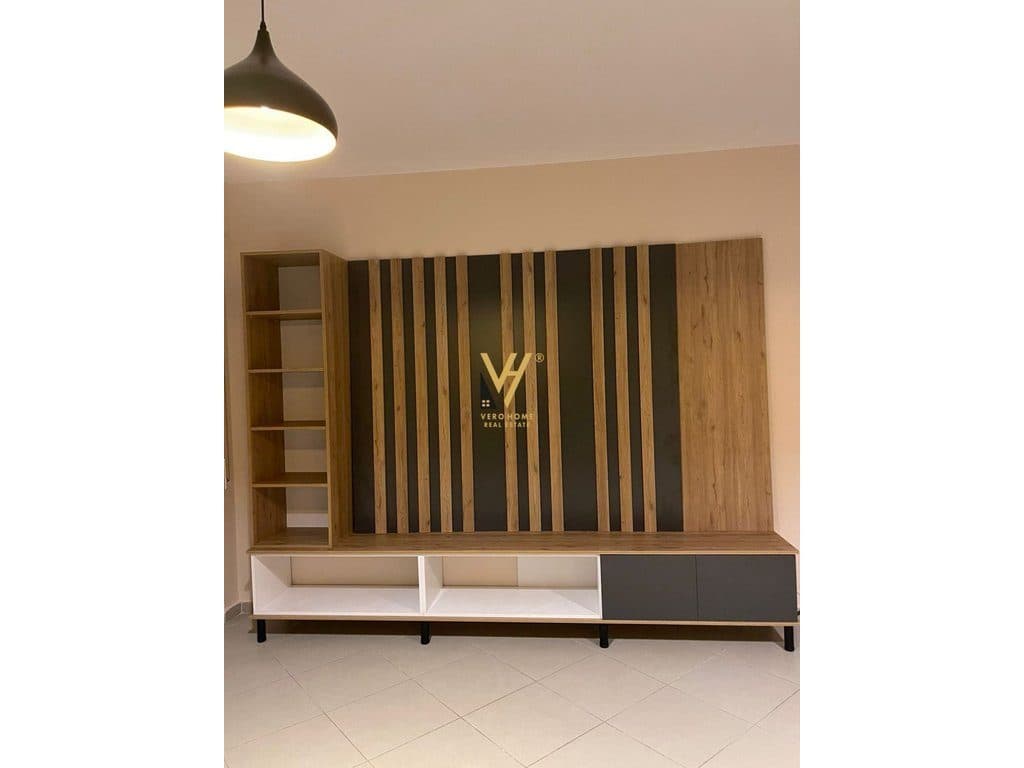 JEPET APARTAMENT 2+1 ME QIRA TE KOPSHTI BOTANIK 650 EURO