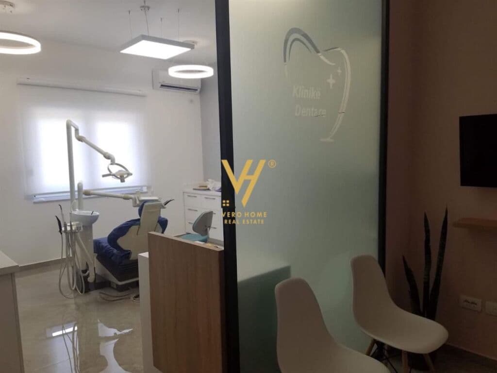 Jepet Klinik Dentare me qera te Rruga e Elbasanit 40 m2 2