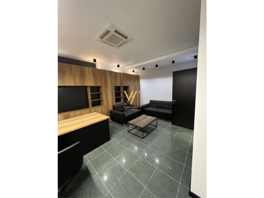 Jepet Ambient Biznesi me qera te Rruga e Kavajes 90 m2 4