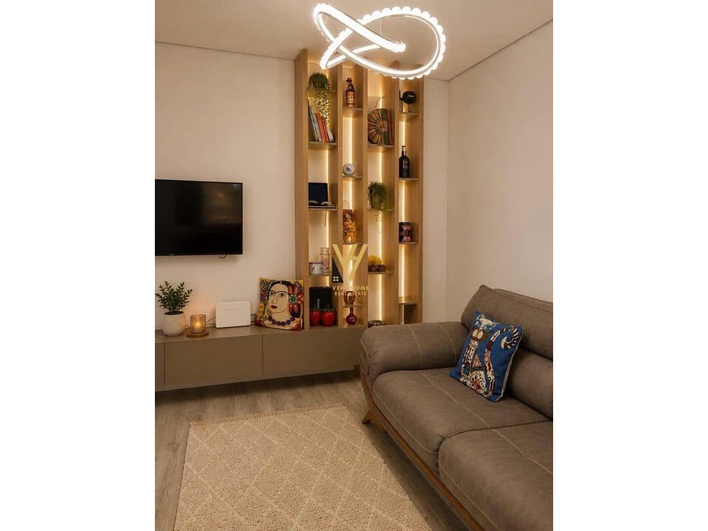 SHITET APARTAMENT 1+1 TE TURQUOISE MARINA, GJIRI I LALZIT 230.000 EURO 2