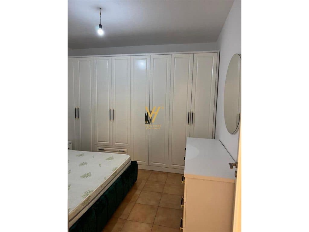 JEPET APARTAMENT 2+1+BLK ME QIRA NE YZBERISHT 450 EURO 4