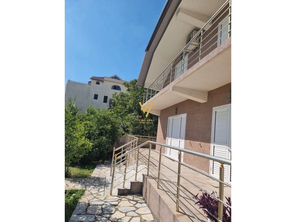 JEPET VILE DY KATESHE ME QIRA TEK ALI DEMI 1.700 EURO