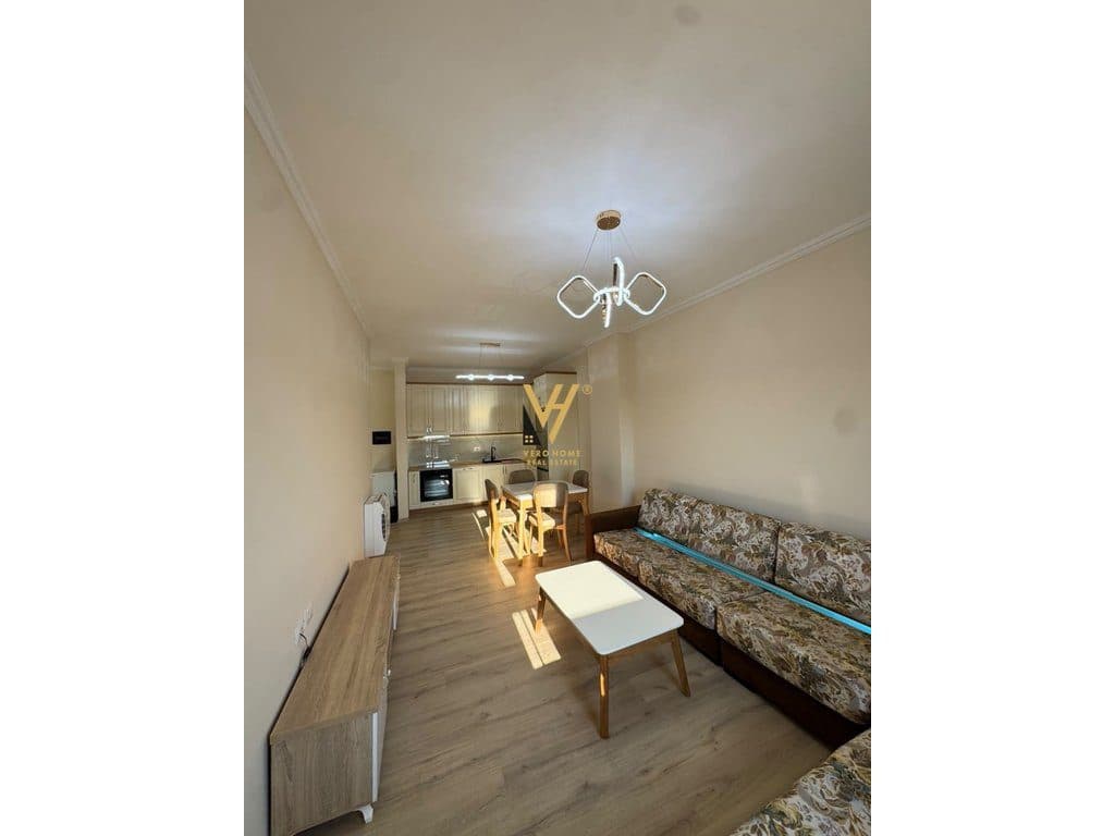JEPET APARTAMENT 1+1 ME QERA TE 5 MAJI 50.000 LEKE 2