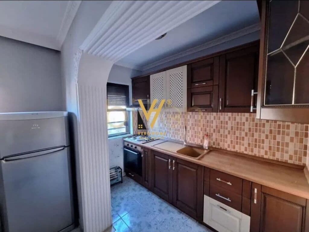 Shitet Apartament 1+1+ballkon te Brryli 58 m2 4
