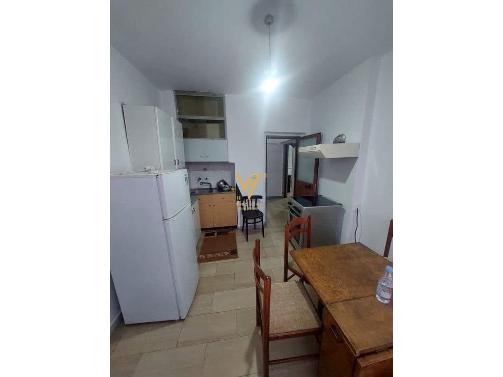 JEPET APARTAMENT 1+1+BLK ME QERA TE SHESHI WILLSON 550 EURO 2