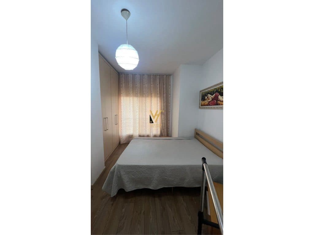 JEPET APARTAMENT 1+1 ME QIRA TE KOMUNA E PARISIT 60.000 LEKE 2