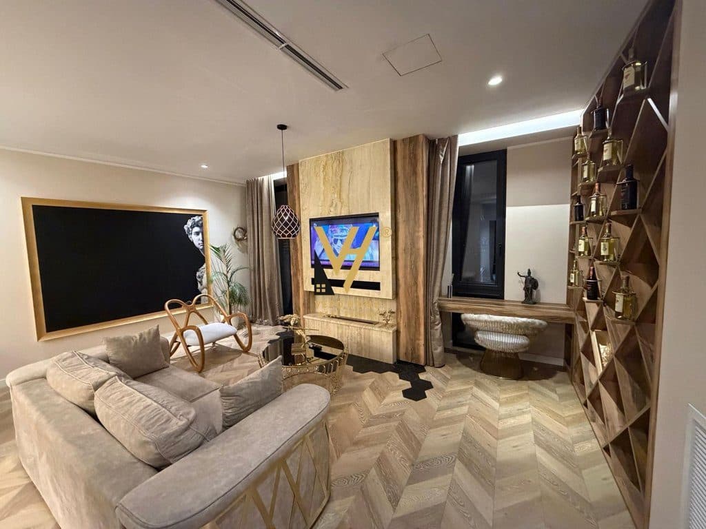 SHITET APARTAMENT 1+1+BLK TE RRUGA ELBASANIT, PARK GATE 515.000 EURO