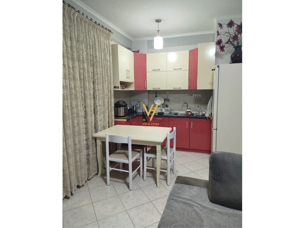SHITET APARTAMENT 1+1+BLK TE KODRA E DIELLIT 150.000 EURO 3