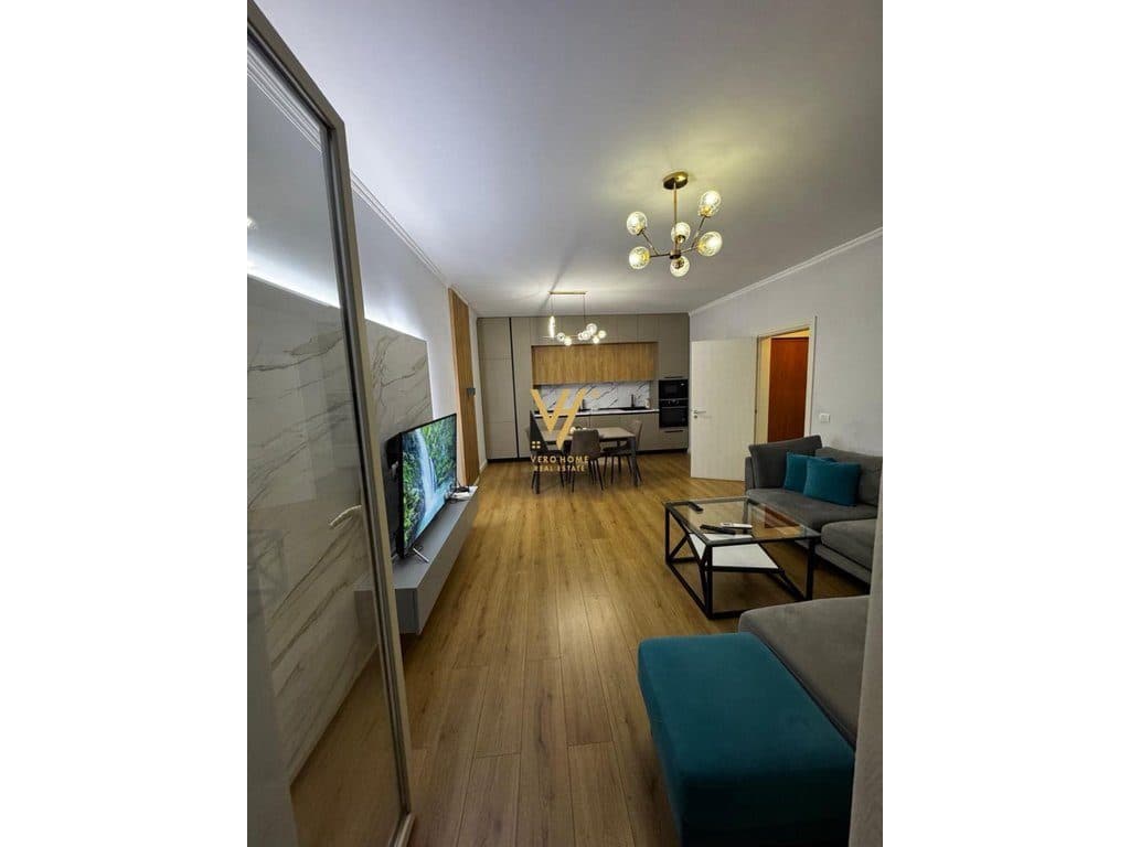JEPET APARTAMENT 1+1 ME QIRA NE DURRES 500 EURO 2