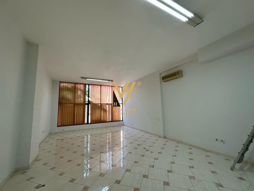 SHITET AMBIENT BIZNESI 230 M2 TE BRRYLI 560.000 EURO 2