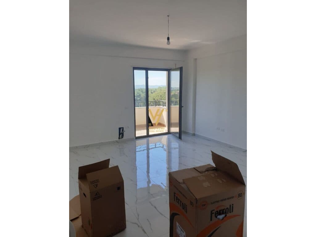 Shitet Apartament 1+1+ballkon te Mali i Robit 68 m2