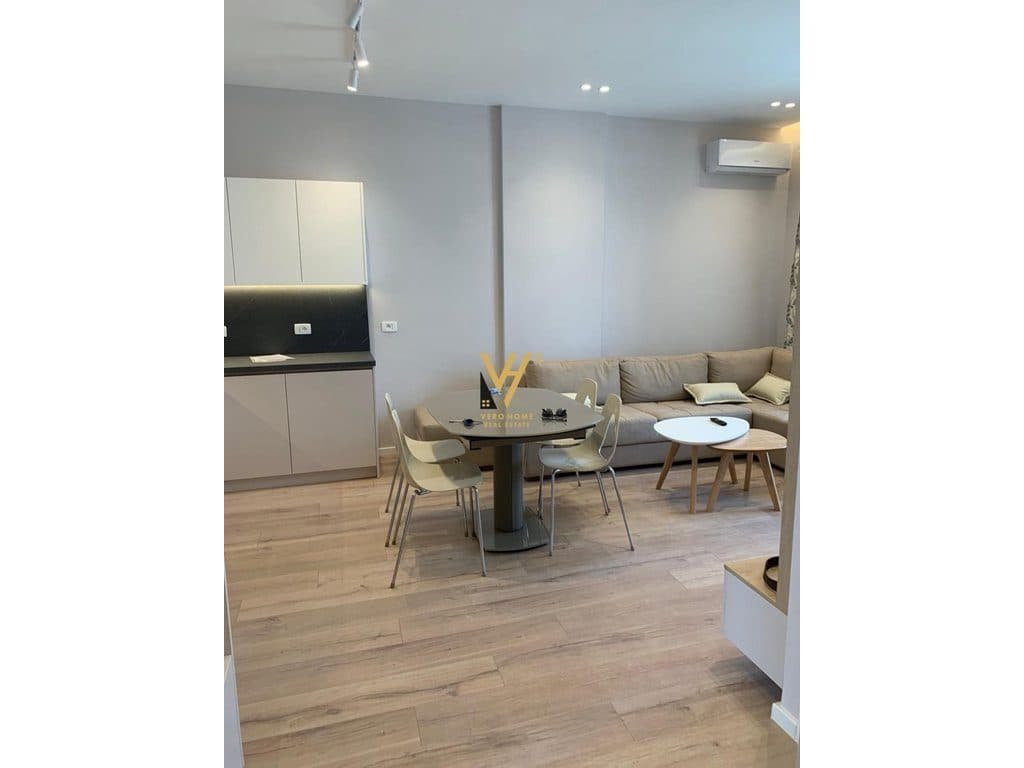 JEPET APARTAMENT 1+1+BLK ME QERA TE NISHARAKU 60.000 LEKE 4