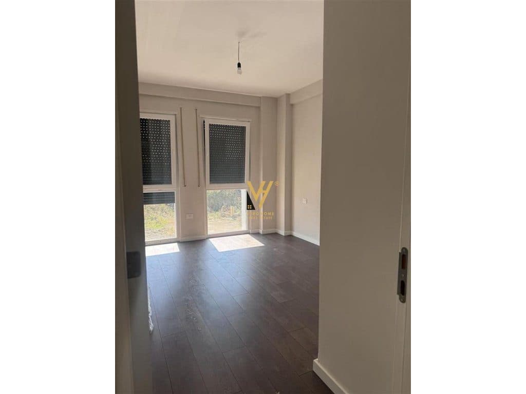 JEPET ZYRE 125 M2 ME QERA TE BULEVARDI I RI,KOMPLEKSI BERMON 650 EURO 4