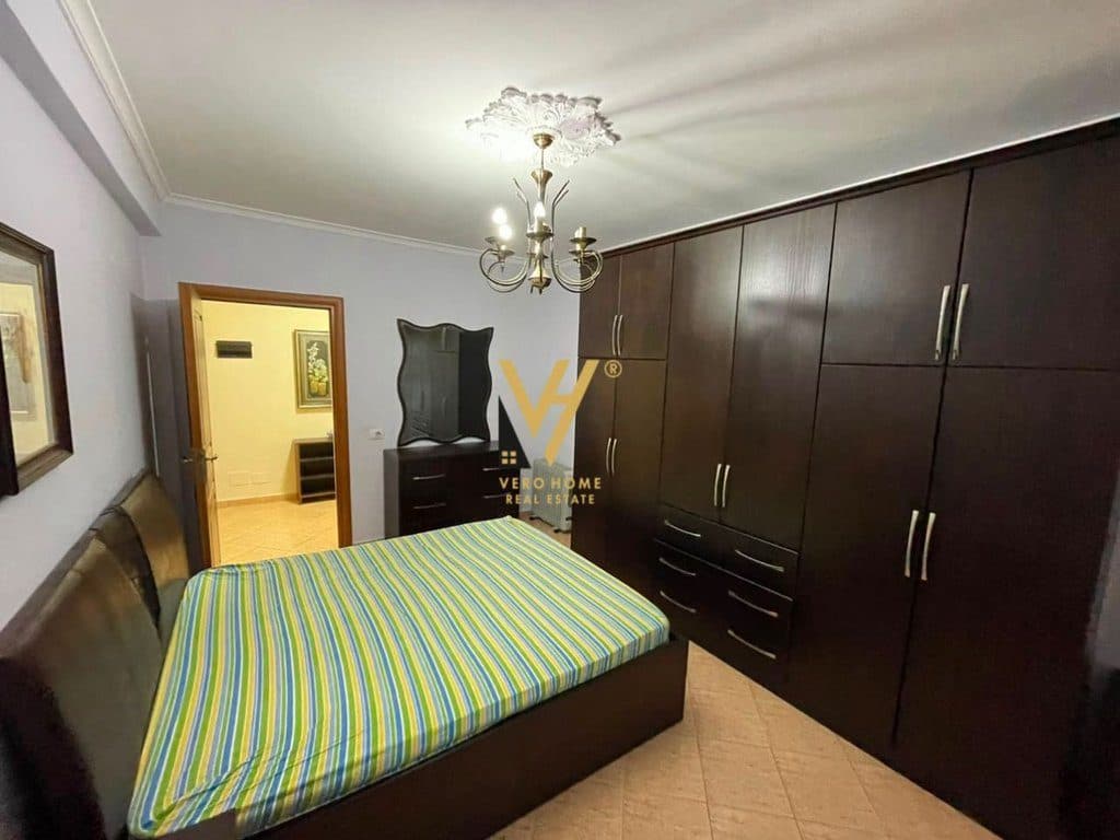JEPET APARTAMENT 2+1+2+BLK ME QERA TE 5 MAJI 55.000 LEKE 4