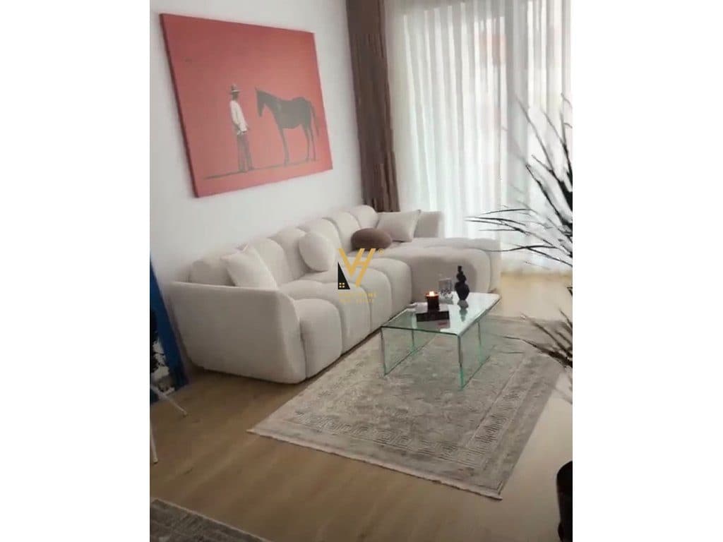 JEPET APARTAMENT 1+1 ME QIRA TE MANGALEMI 55.000 LEKE