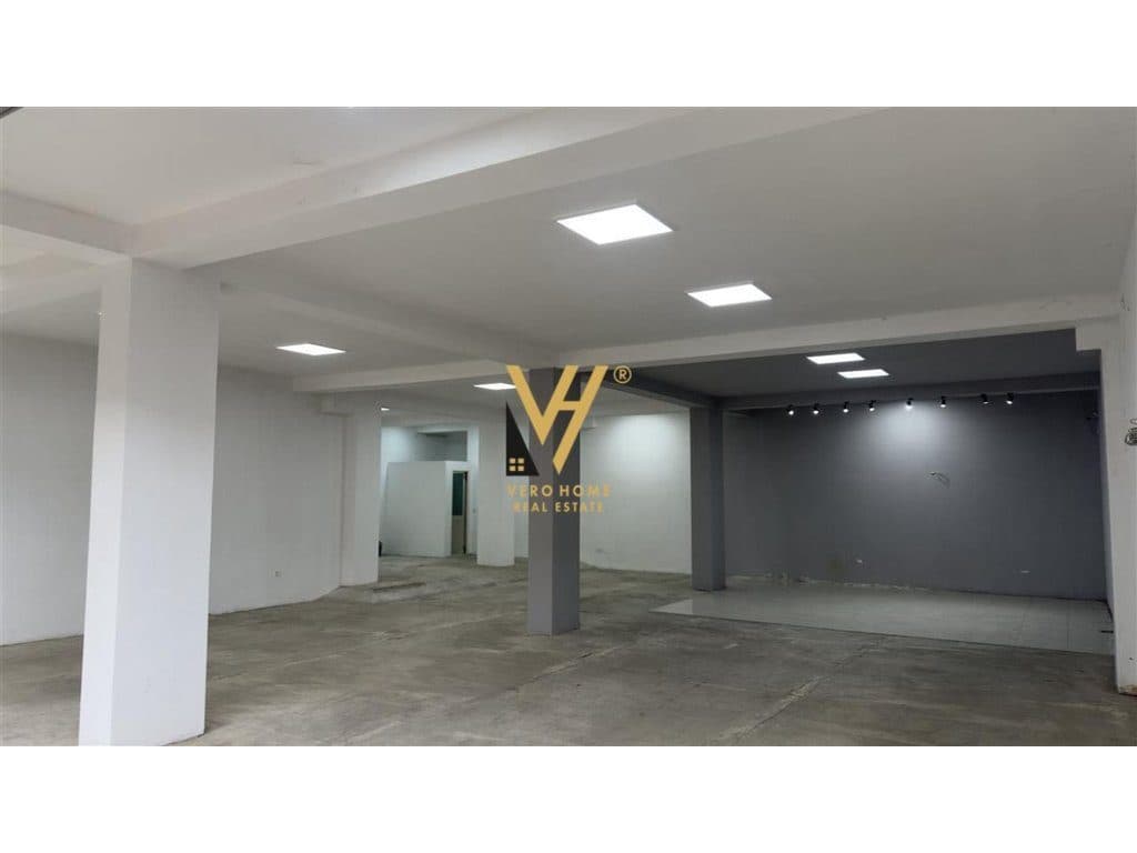 JEPET AMBIENT 200 M2 ME QIRA TE FRESKU 100.000 LEKE 2
