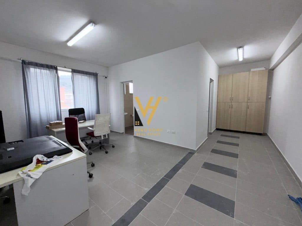JEPET KAPANON 720 M2 ME QERA NE PRUSH 2.800 EURO 4