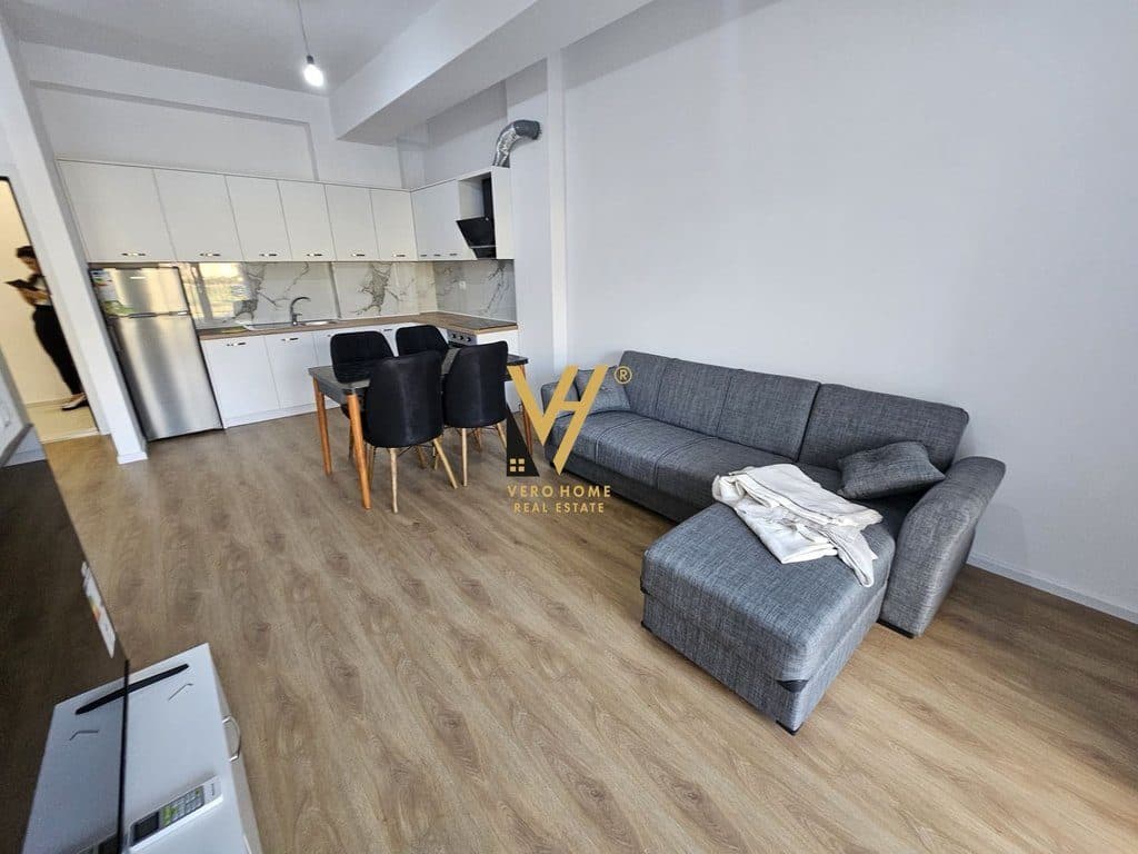 JEPET APARTAMENT 1+1+BLK ME QERA TEK KAIMI 400 EURO