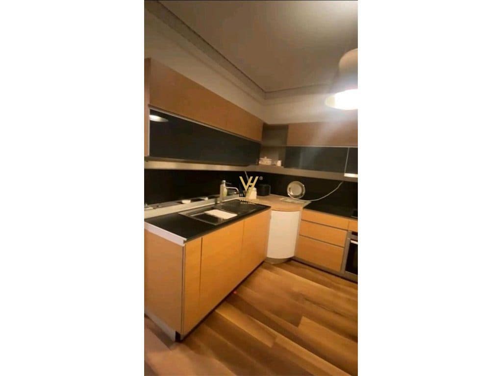 JEPET APARTAMENT 1+1+BLK ME QIRA TE SHKOLLA E KUQE 700 EURO