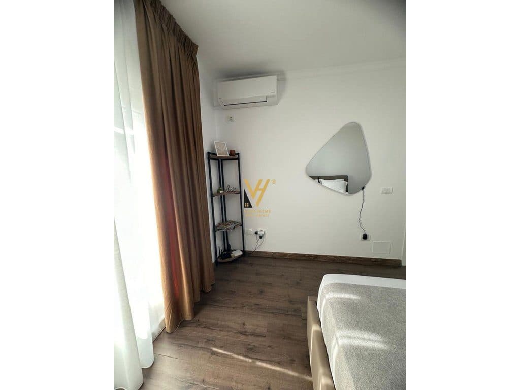 JEPET APARTAMENT 1+1 ME QERA TE 21 DHJETORI 59.000 LEKE 4