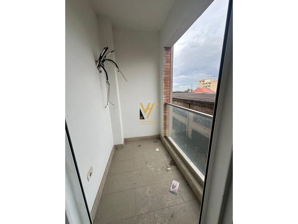 SHITET APARTAMENT 1+1+BLK NE DON BOSKO 128.000 EURO 4