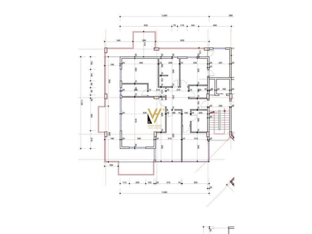 Shitet Apartament Duplex 4+1+2 te Liqeni i Thate 176 m2