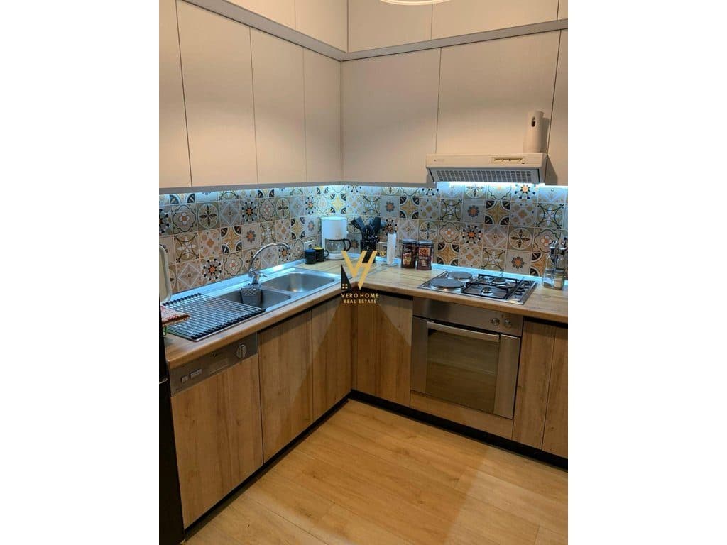 SHITET APARTAMENT 2+1+BLK TE MYSLYM SHYRI 280.000 EURO