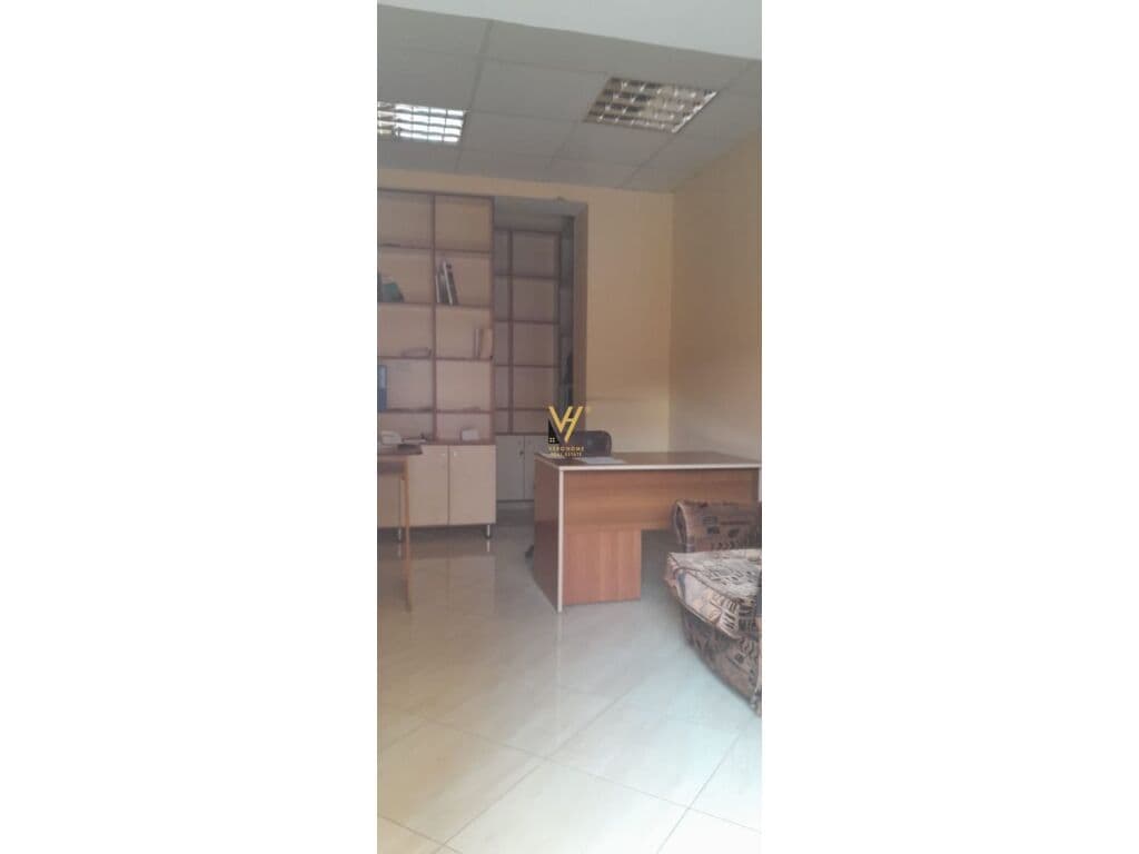 Jepet zyre me qera te Brryli 40 m2 4