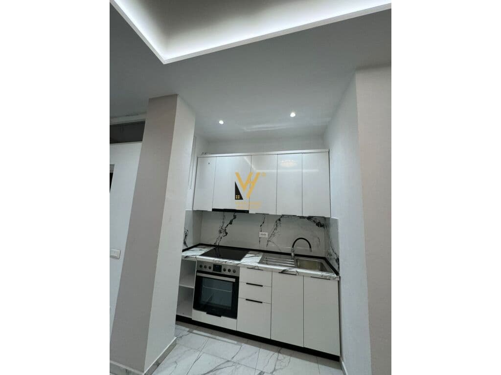 Jepet Apartament 1+1+ballkon me qera te Rruga 5 Maji 56 m2 2