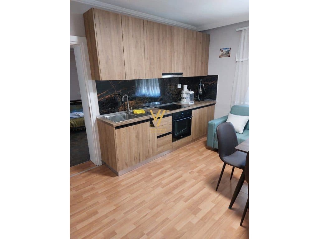 JEPET APARTAMENT 1+1+BLK TE SHKOLLA E BALETIT 50.000 LEKE 2