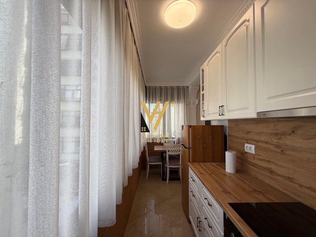 JEPET APARTAMENT 2+1 ME QIRA TEK ISH EKSPOZITA 80.000 LEKE 3