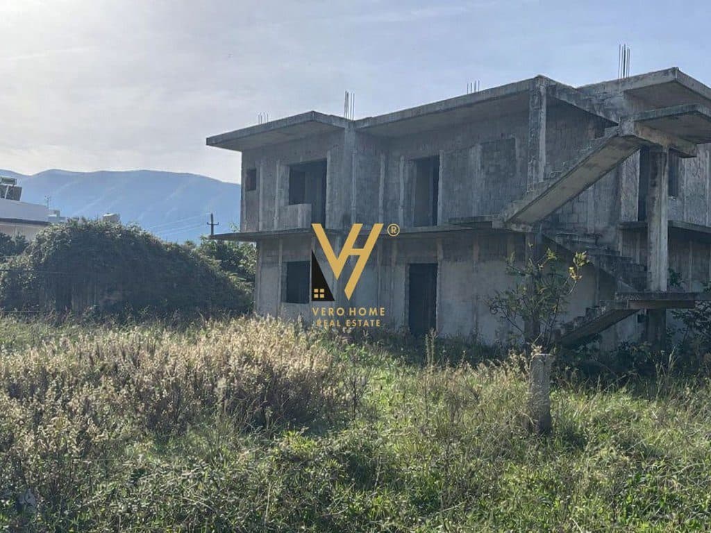 SHITET GODINE DY KATESHE NE ORIKUM 235.000 EURO