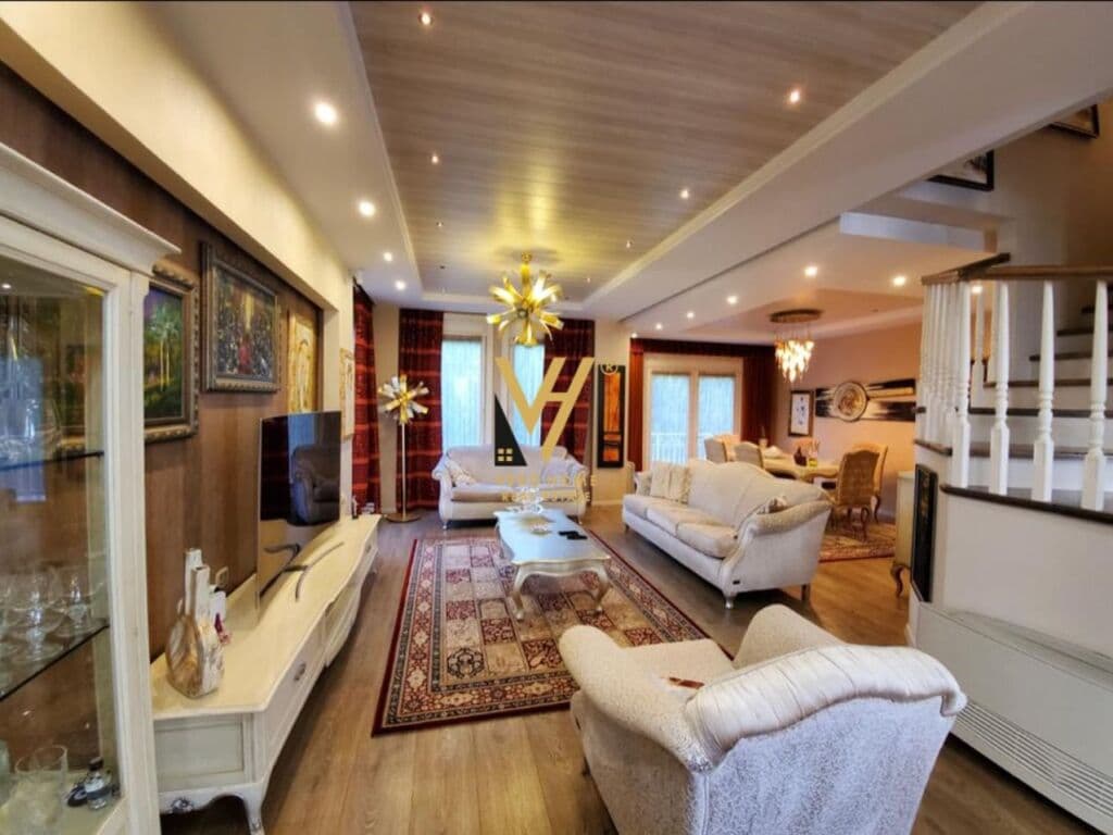 Shitet vile tre kateshe te Rezidenca Akacia Hills, Teg 550 m2 2