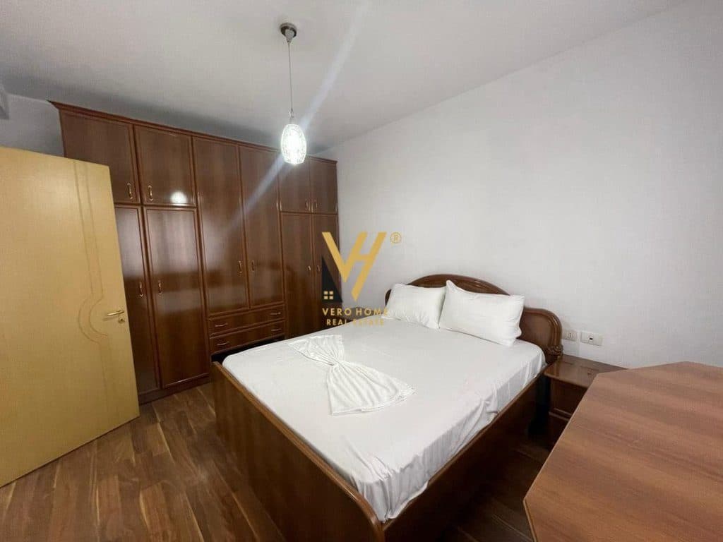 SHITET APARTAMENT 3+1+BLK TE LIQENI THATE 240.000 EURO 3