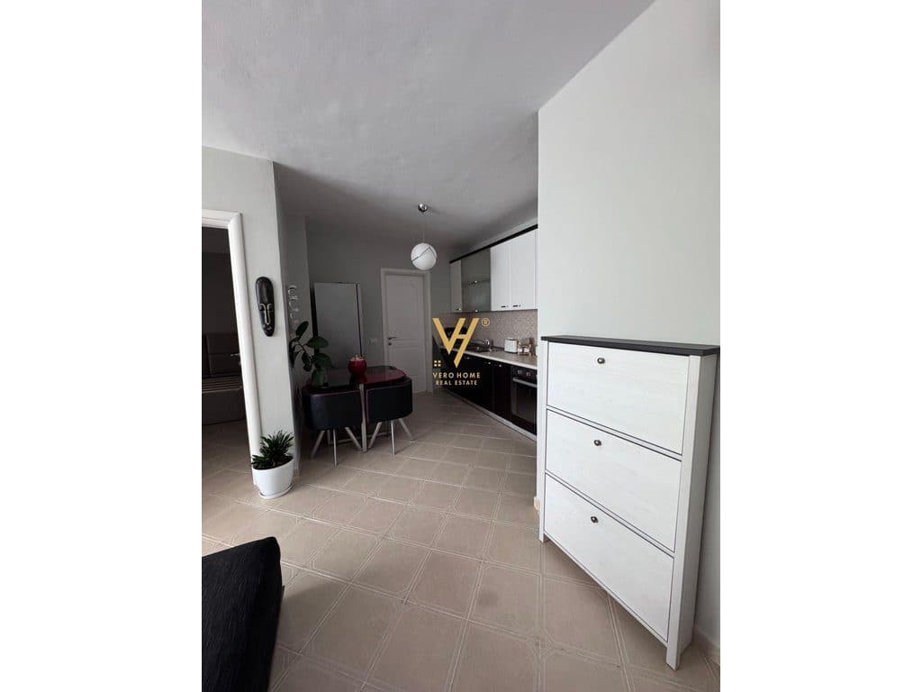 JEPET APARTAMENT 1+1+BLK ME QERA TE RR.NDRE MJEDA 65.000 LEKE 2