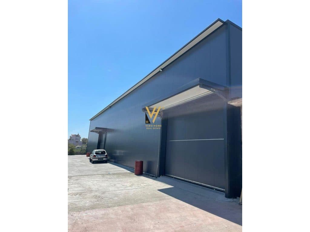 JEPET KAPANON 950 M2 ME QERA NE ARAPAJ, DURRES 900 EURO 1