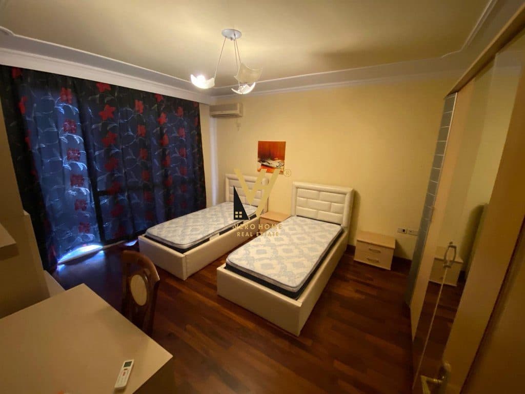 JEPET APARTAMENT 2+1+2 ME QIRA NE BLLOK 800 EURO 4