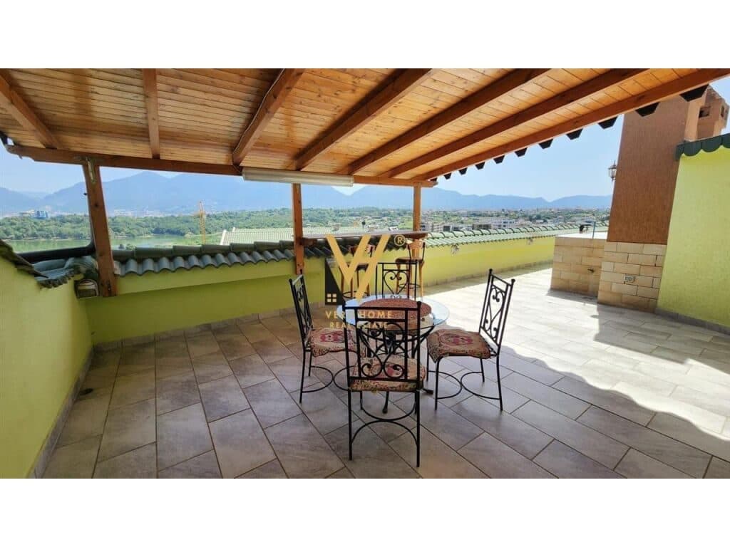 Shitet Apartament 3+1+2+ballkon te Kopshti Zoologjik 360 m2 3