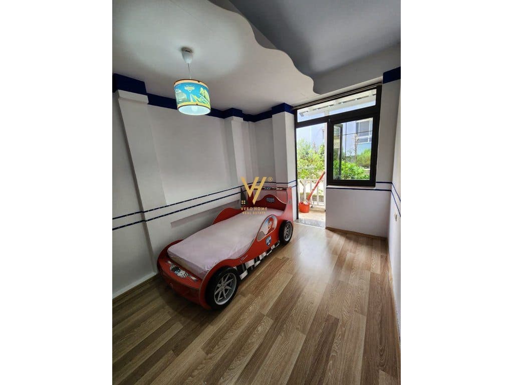 JEPET APARTAMENT 2+1+BLK ME QERA TE KODRA E DIELLIT 550 EURO 4